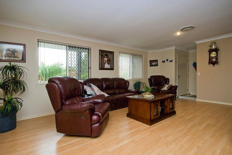 72 Azalea Crescent, CALAMVALE QLD 4116, Calamvale - Thumbnail 7