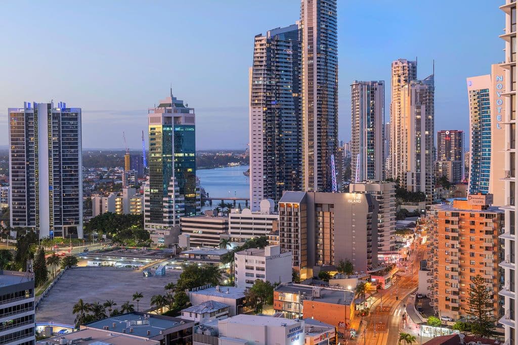 9 Hamilton Avenue, Surfers Paradise QLD 4217, Surfers Paradise - Thumbnail 2