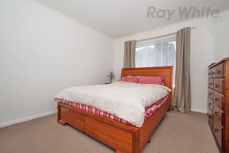 54 HEWISH Road, Croydon VIC 3136, Croydon - Thumbnail 4