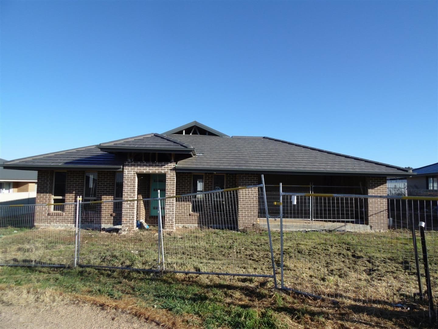 17 Angeleish Avenue, Parkes - Image 1