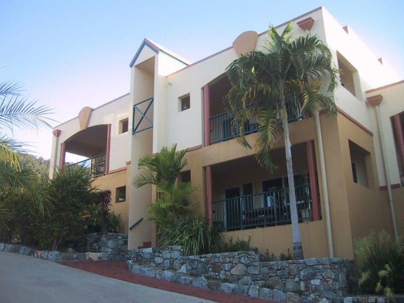 20 Island Drive, CANNONVALE QLD 4802, Cannonvale - Image 1