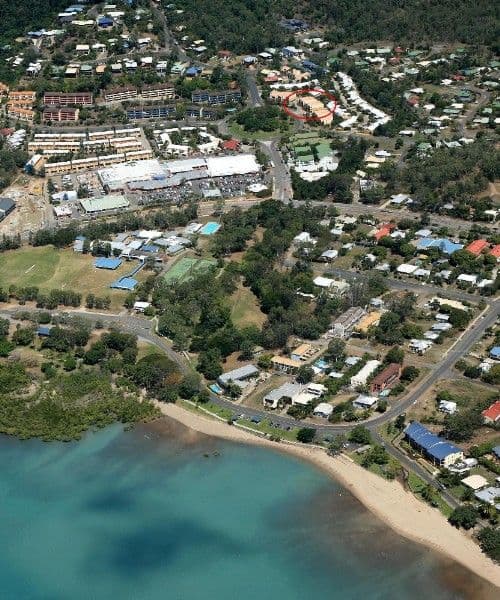 20 Island Drive, CANNONVALE QLD 4802, Cannonvale - Thumbnail 2