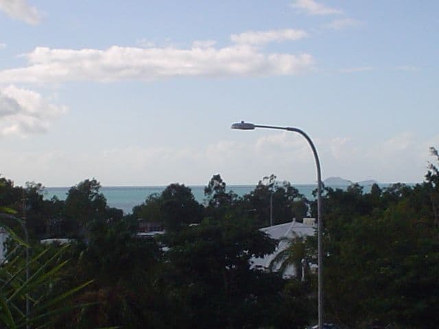 20 Island Drive, CANNONVALE QLD 4802, Cannonvale - Thumbnail 5