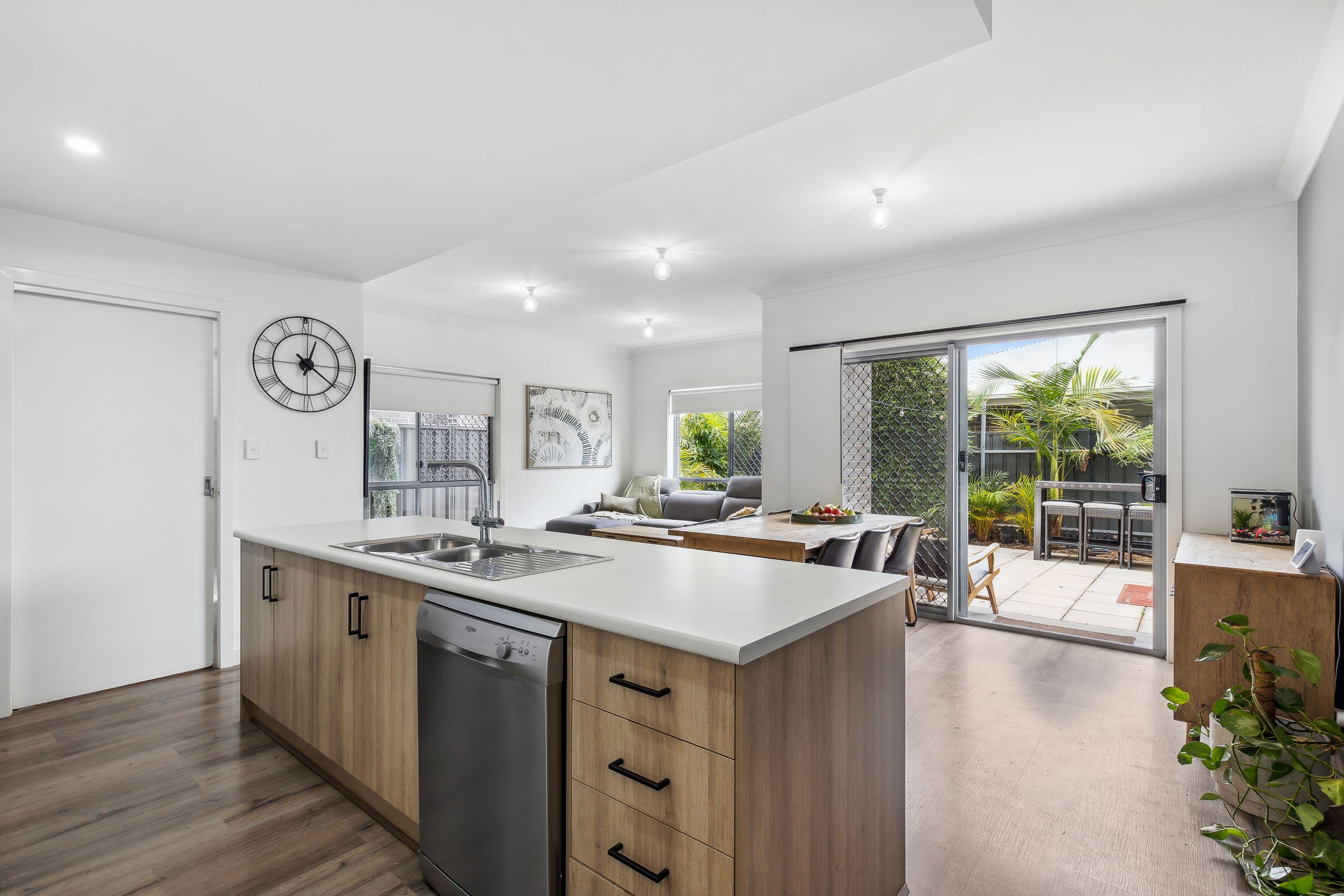 3 Sutherland Street, Park Holme SA 5043, Park Holme - Thumbnail 4