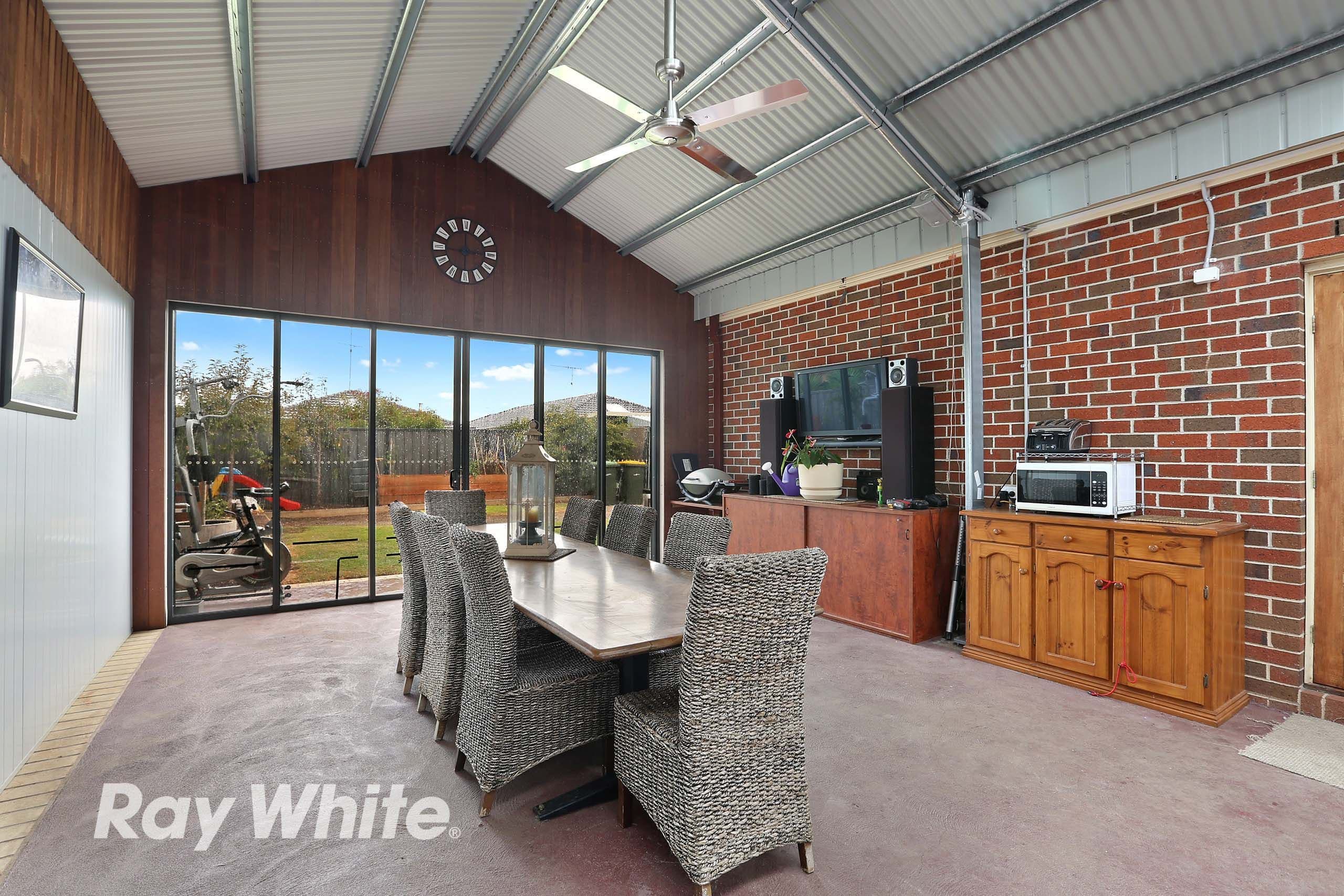 18 Raymond George Place, Lara VIC 3212, Lara - Image 1