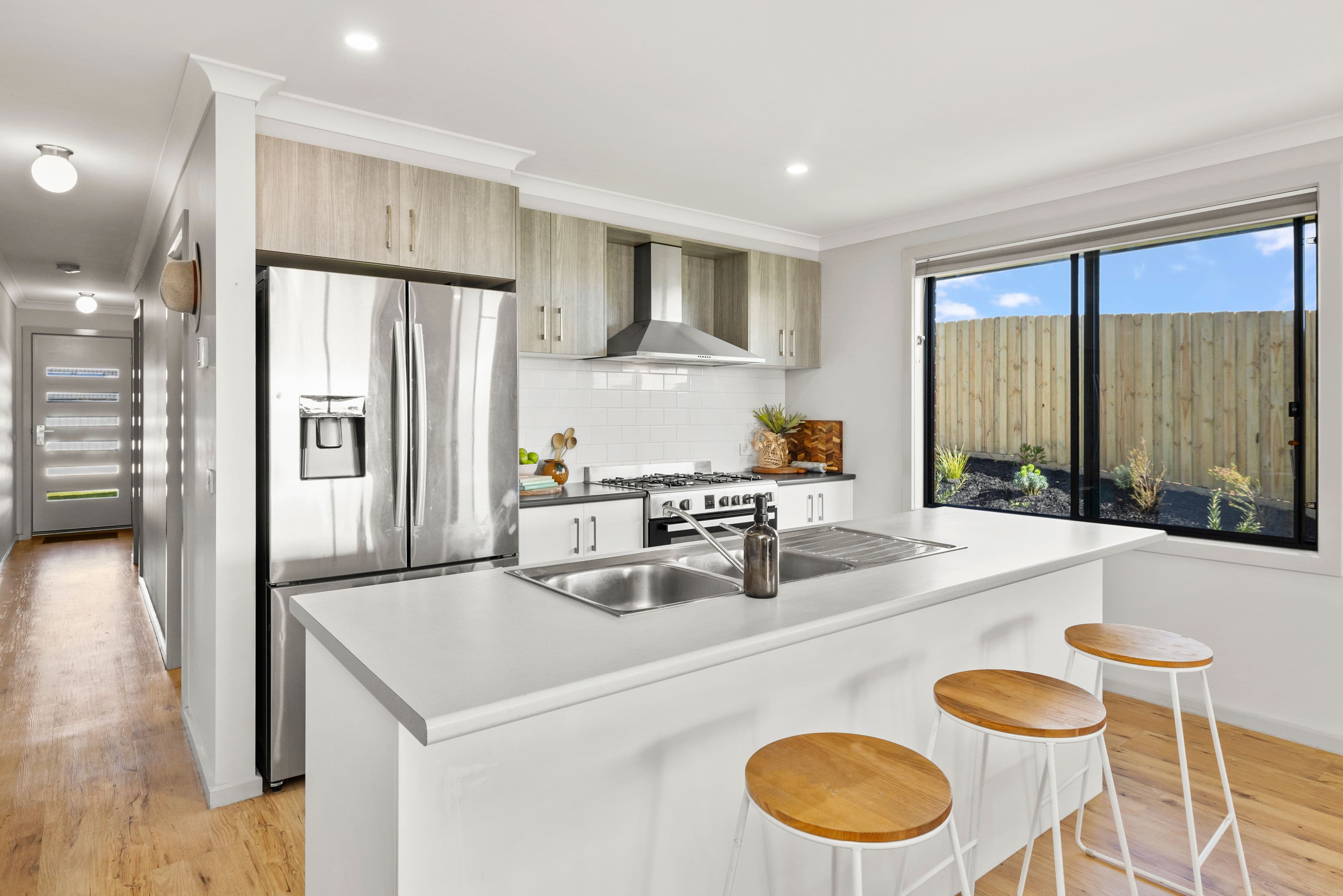 3 Carmody Road, Warrnambool VIC 3280, Warrnambool - Thumbnail 2