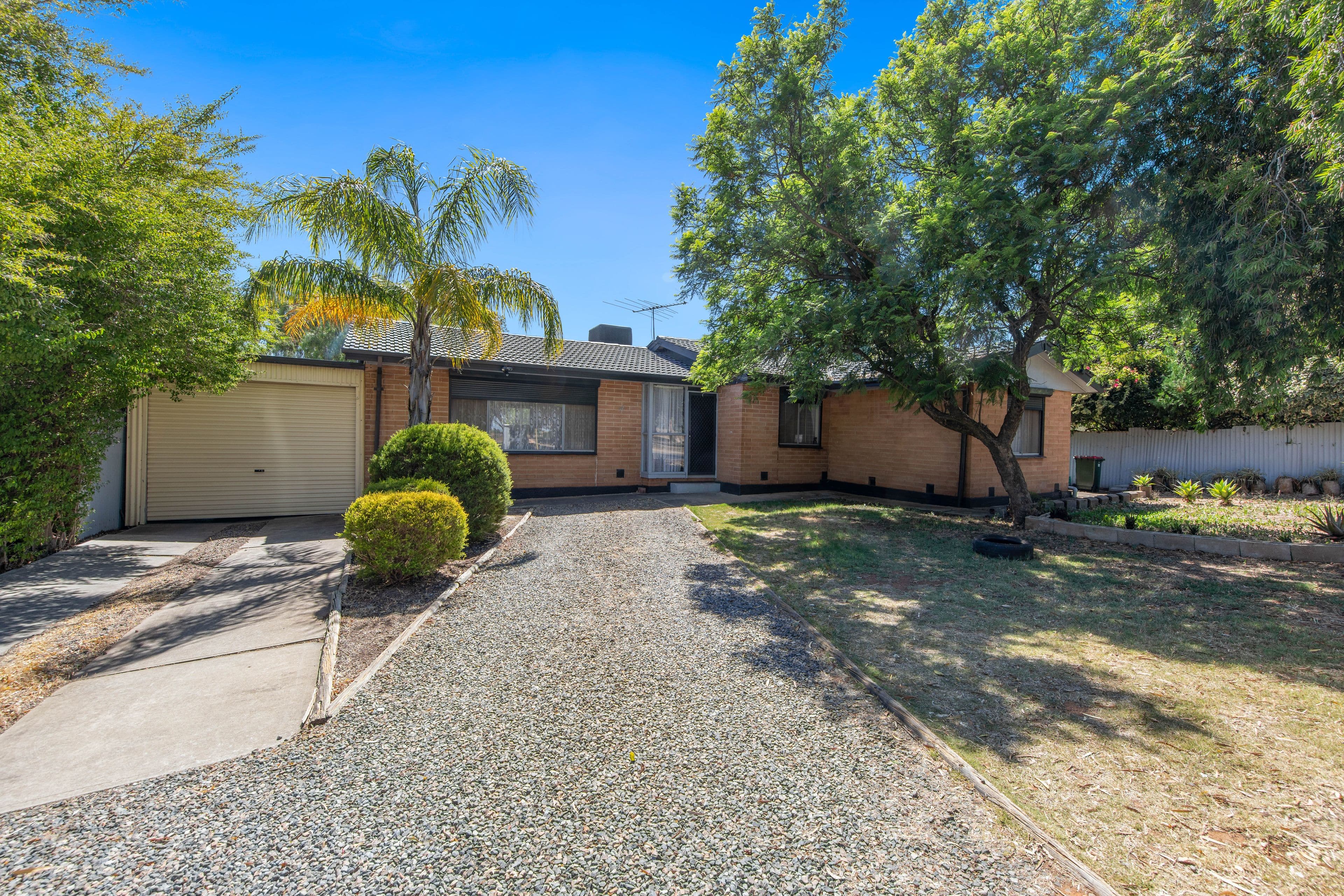 37 Seaborough Road, Elizabeth Park SA 5113, Elizabeth Park - Image 1