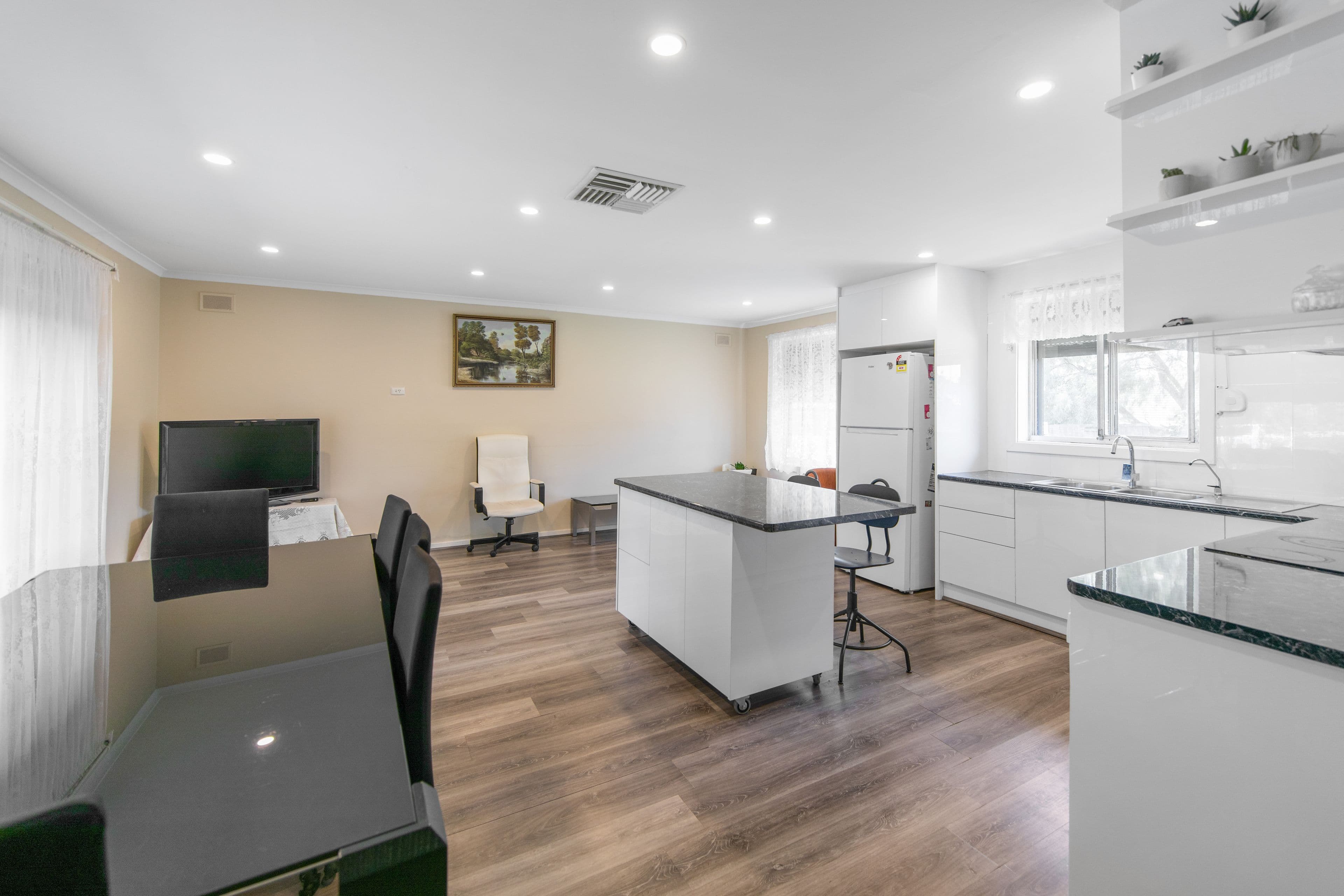 37 Seaborough Road, Elizabeth Park SA 5113, Elizabeth Park - Thumbnail 5