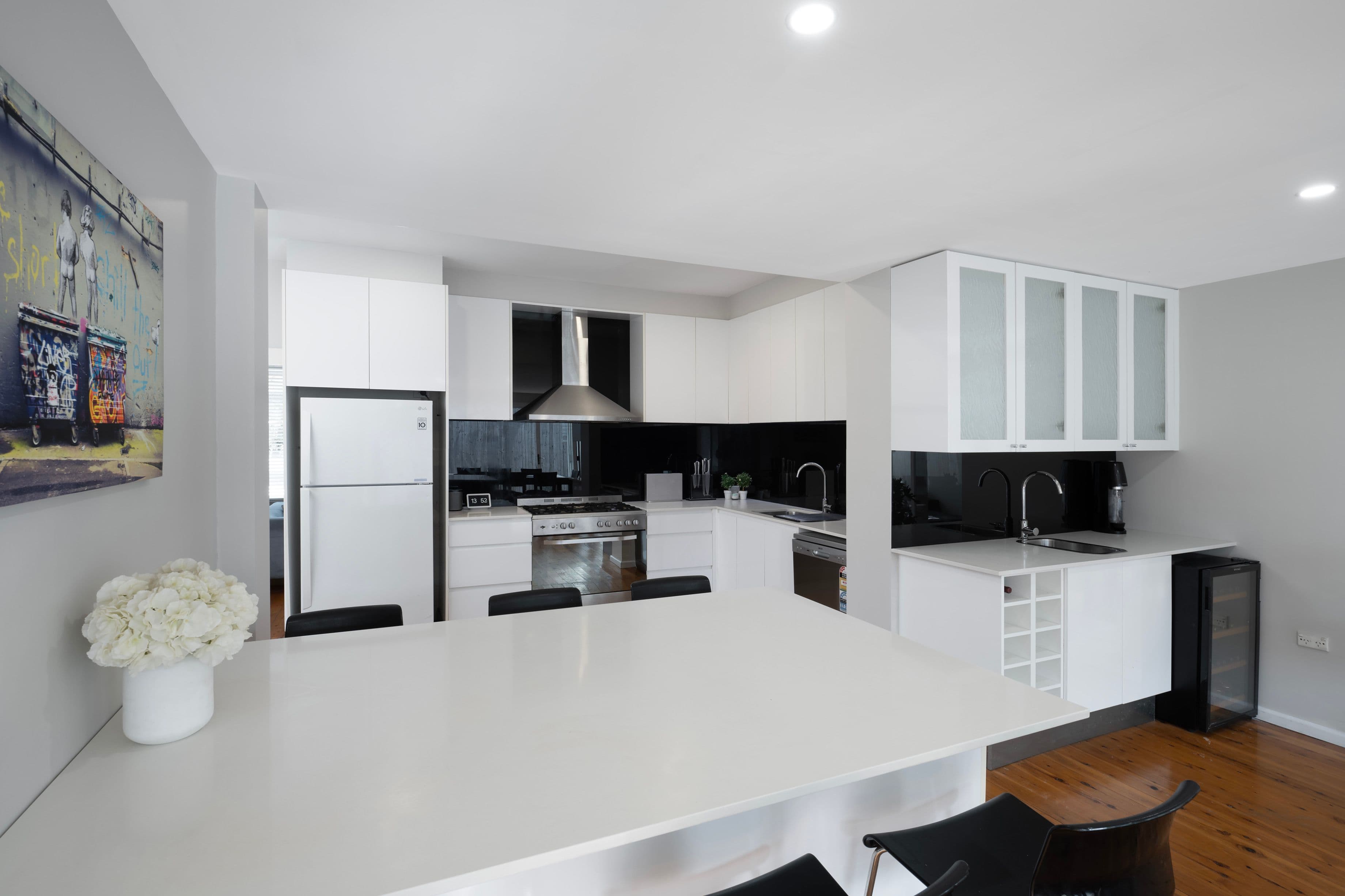 4 Deakin Street, Forestville NSW 2087, Forestville - Thumbnail 2