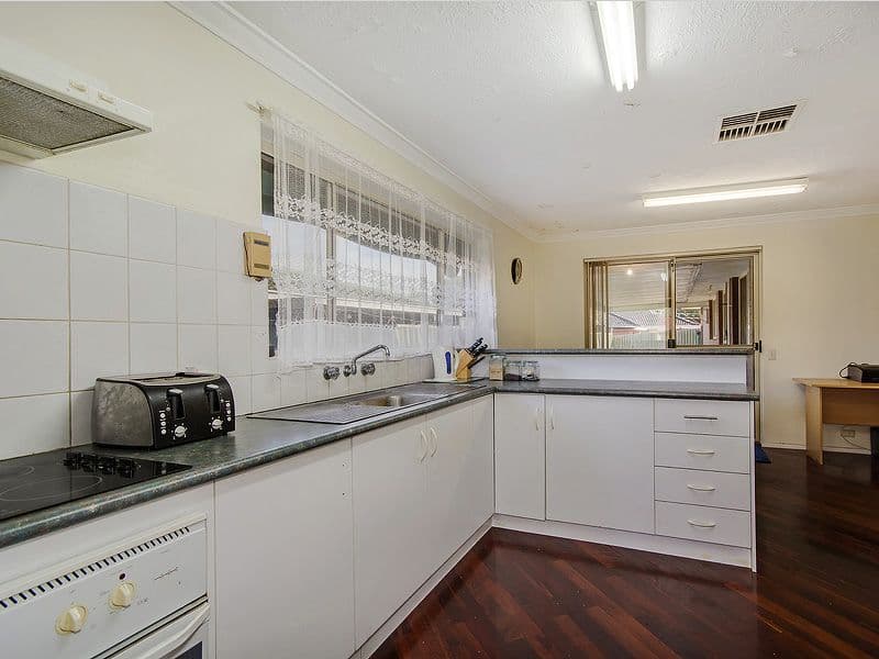 35 Sulphur Road, ORELIA WA 6167, Orelia - Thumbnail 3