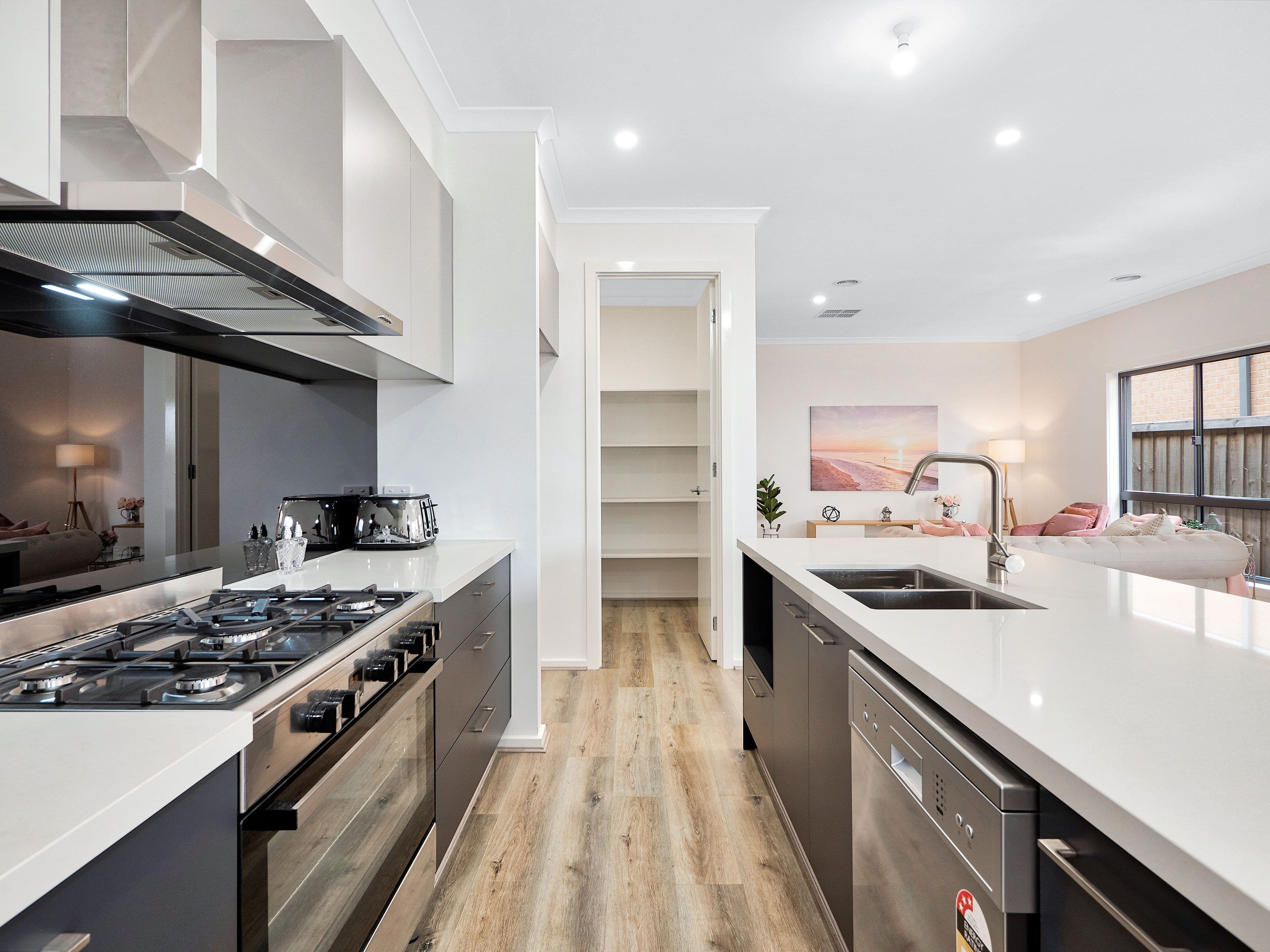 23 Gresall Street, Clyde North VIC 3978, Clyde North - Thumbnail 2
