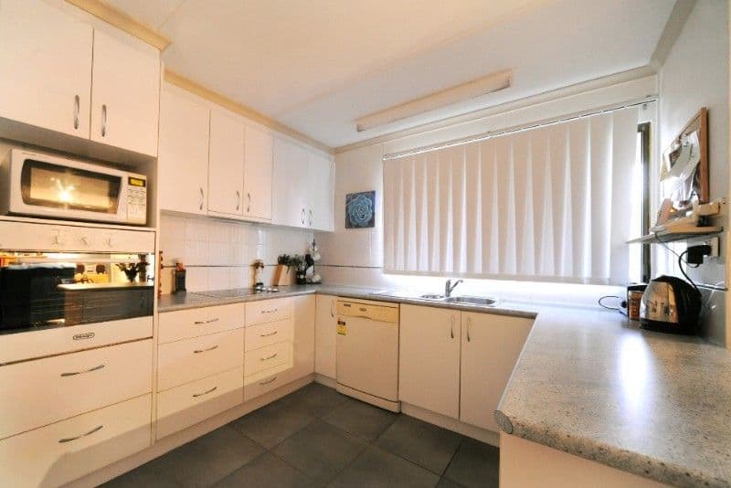6 Tanna Court, JUBILEE POCKET QLD 4802, Jubilee Pocket - Thumbnail 4