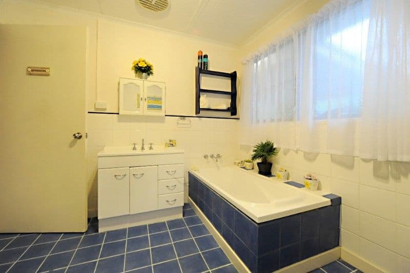 6 Tanna Court, JUBILEE POCKET QLD 4802, Jubilee Pocket - Thumbnail 6