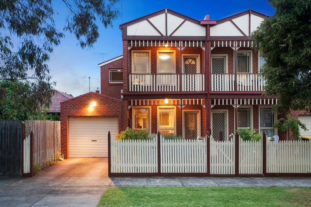 4b Swindon Road, Hughesdale VIC 3166, Hughesdale - Image 1