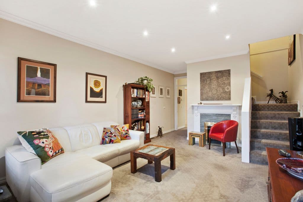 4b Swindon Road, Hughesdale VIC 3166, Hughesdale - Thumbnail 2