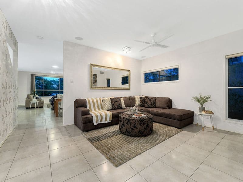 15 Rowton Street, Holland Park QLD 4121, Holland Park - Thumbnail 4