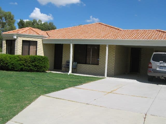 35 Bruce Road, WATTLE GROVE WA 6107, Wattle Grove - Thumbnail 5