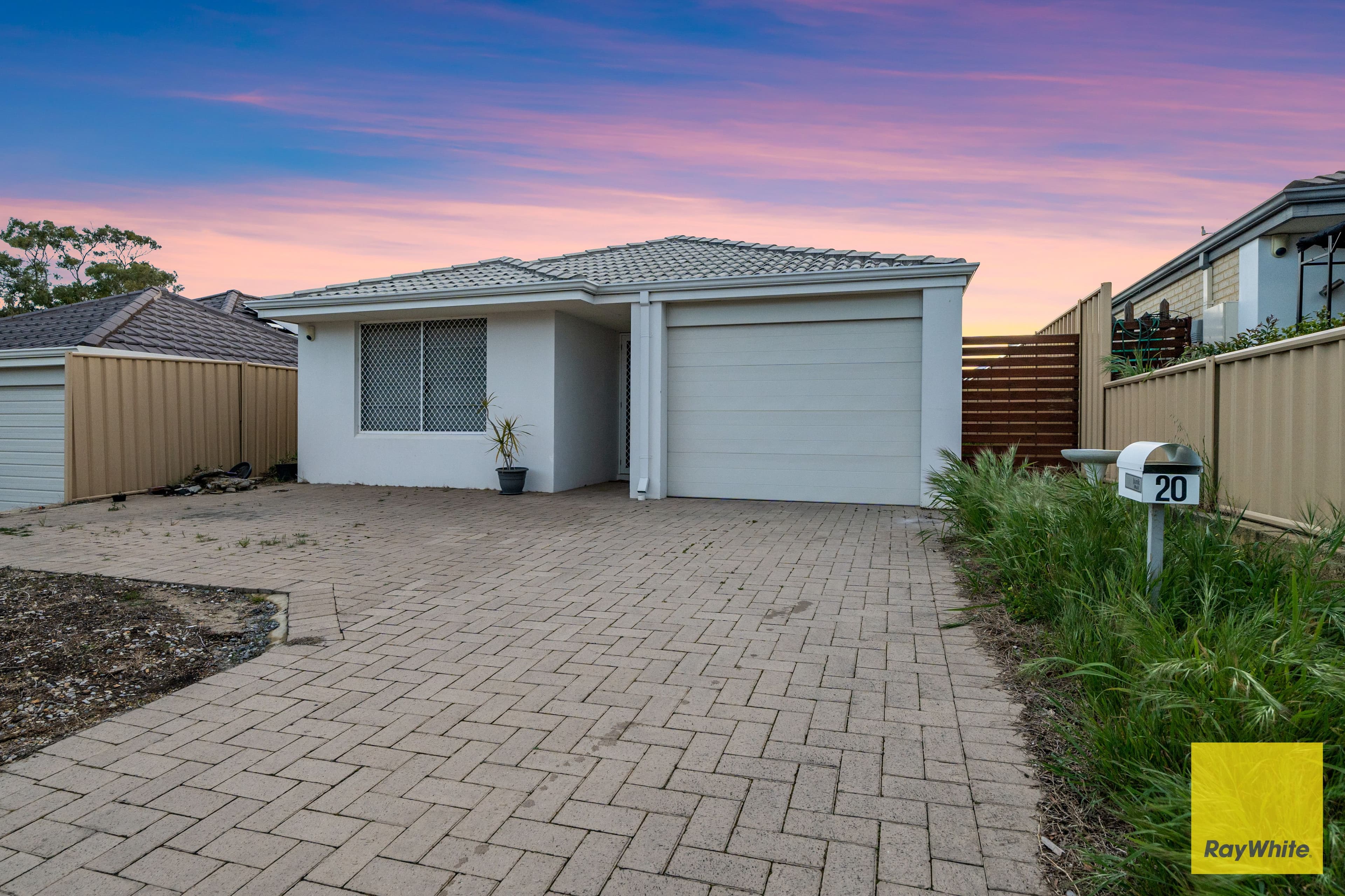 20 Dunkirk Link, Girrawheen WA 6064, Girrawheen - Thumbnail 2