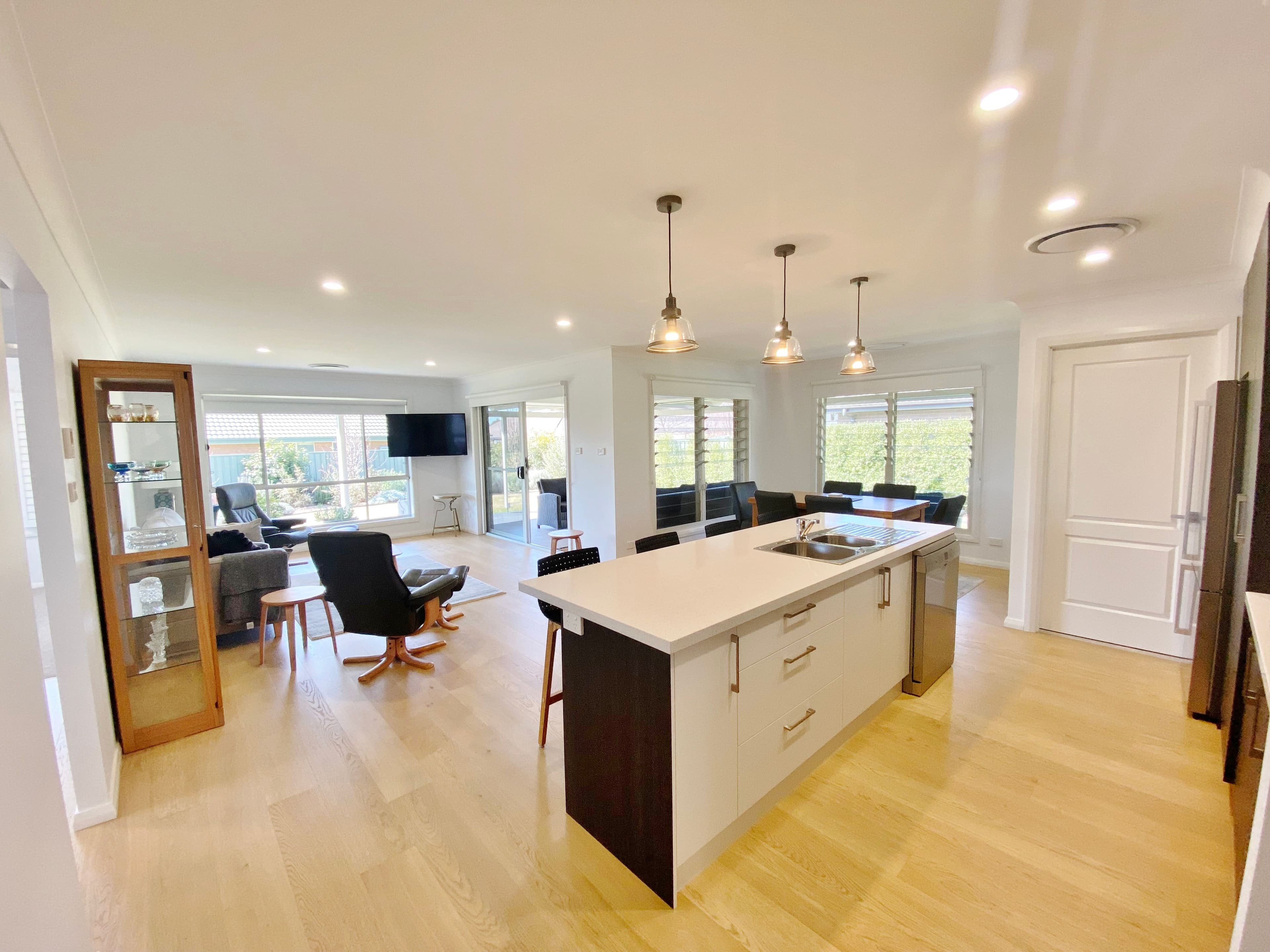 22 Quarterdeck Road, Sandhurst - Thumbnail 4