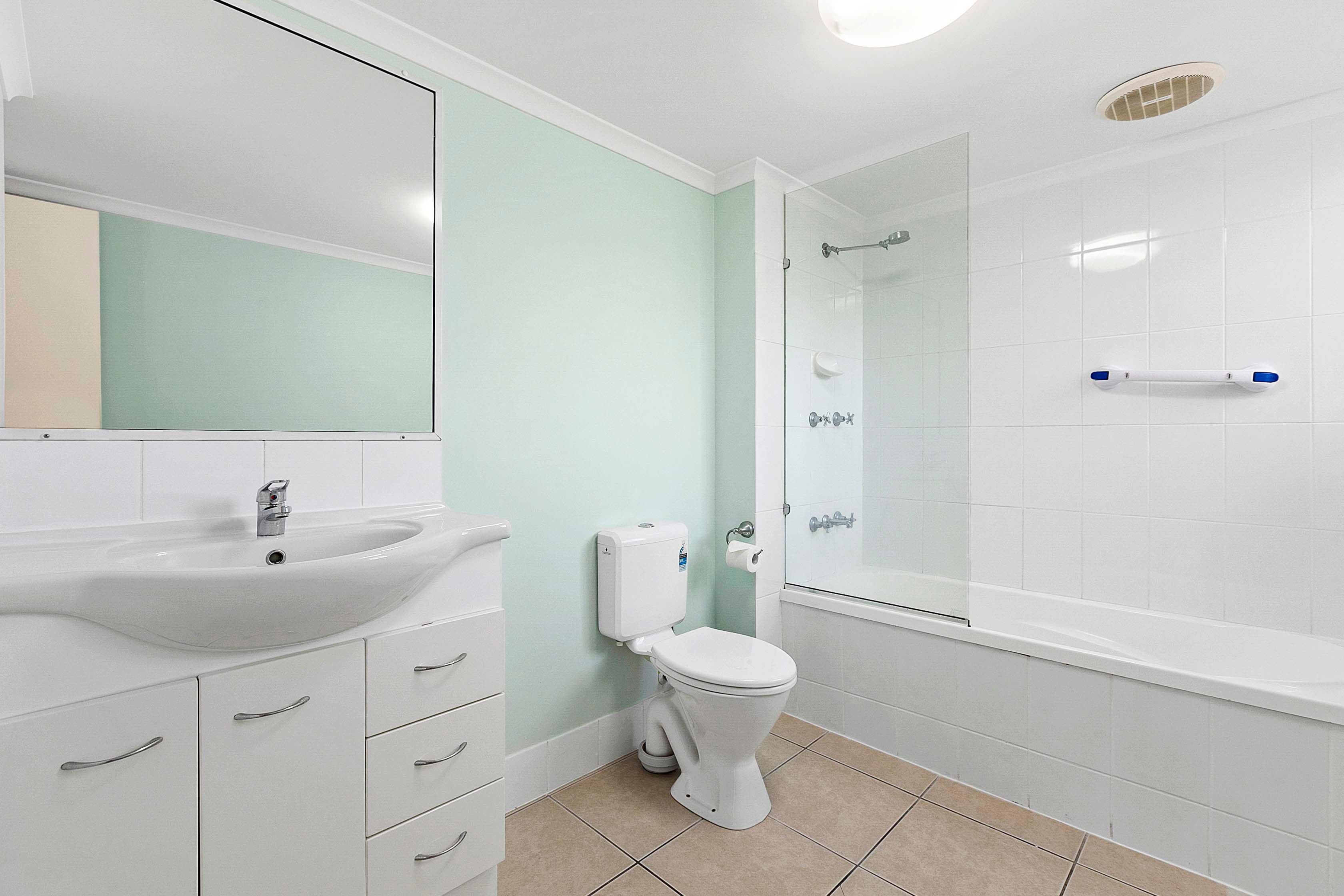 13-15 Ann Street, Torquay QLD 4655, Torquay - Thumbnail 5