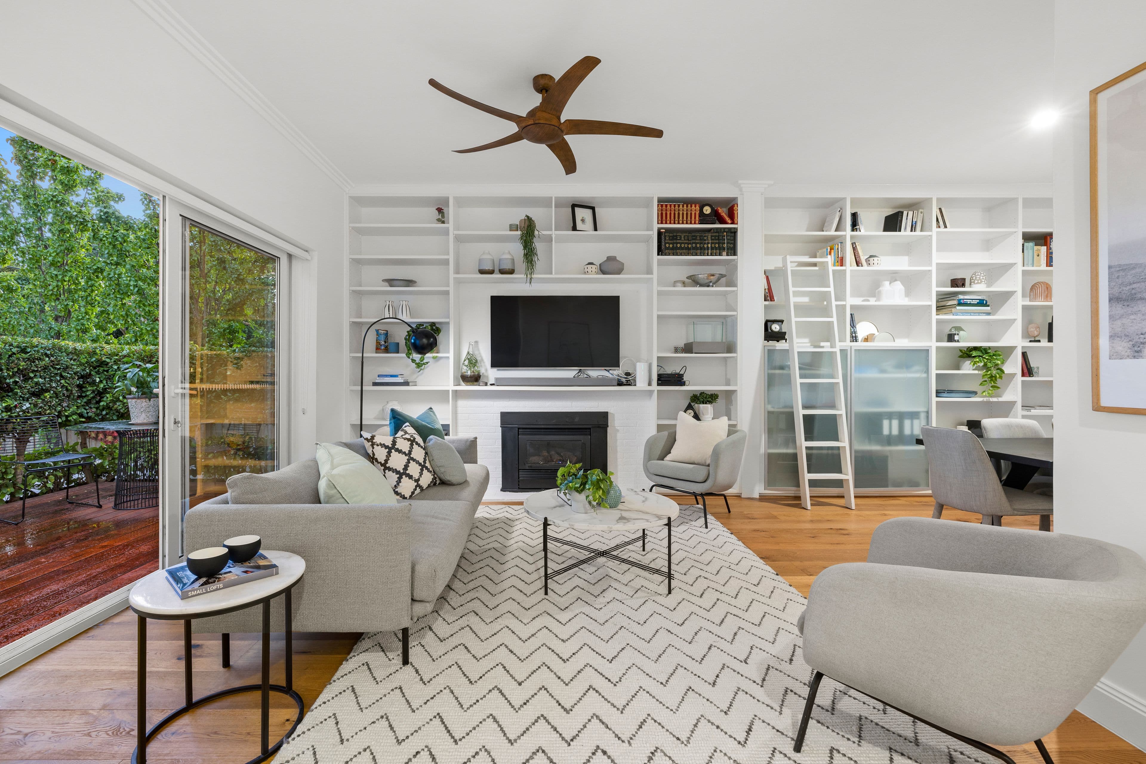 9 Holmby Road, Cheltenham VIC 3192, Cheltenham - Thumbnail 3