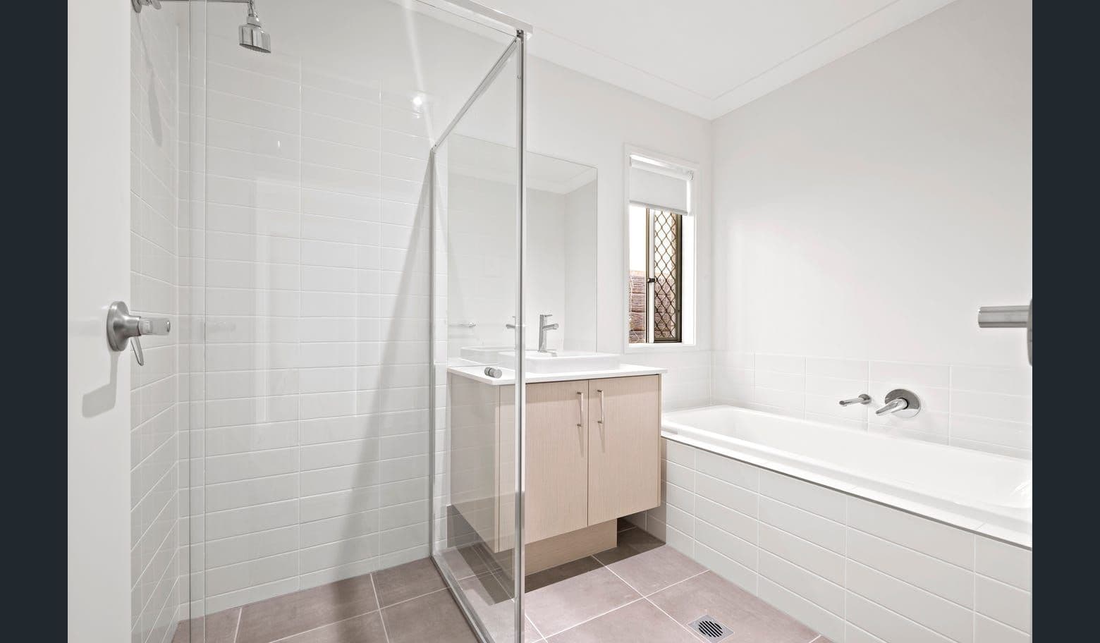 12 Kestrel Court, Bellbird Park QLD 4300, Bellbird Park - Thumbnail 3