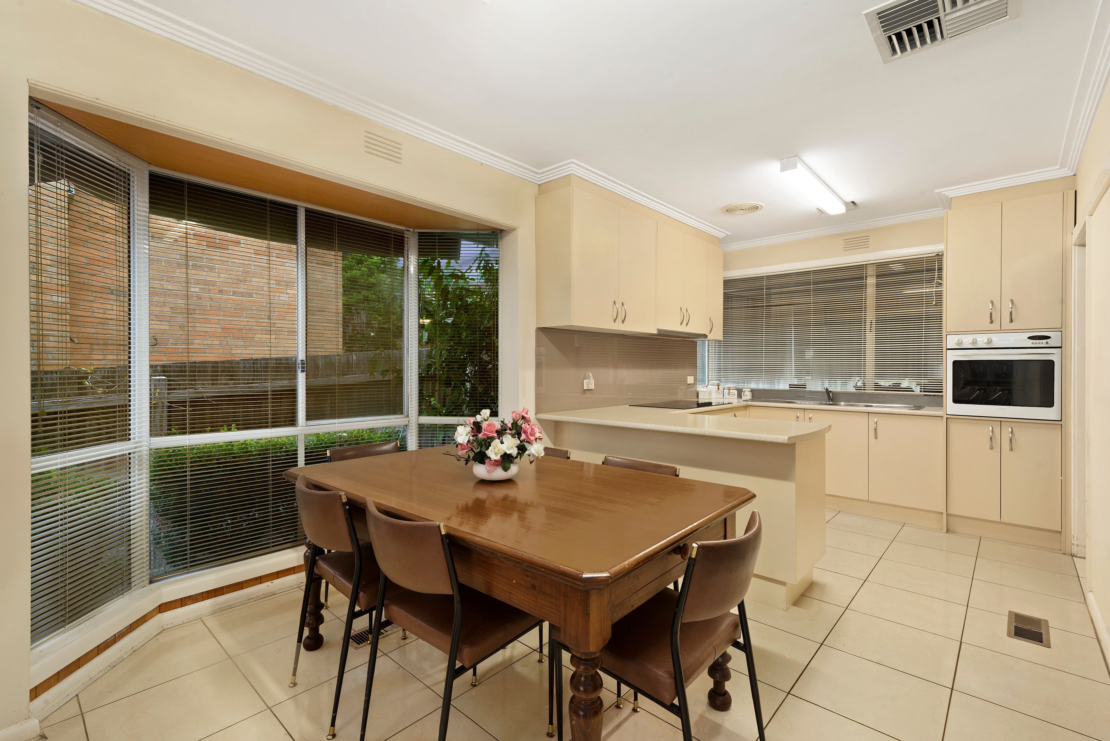 65 Belleview Drive, Sunbury - Thumbnail 4