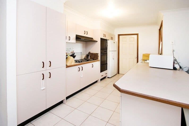 37  Floribunda Avenue, GLENMORE PARK NSW 2745, Glenmore Park - Thumbnail 3