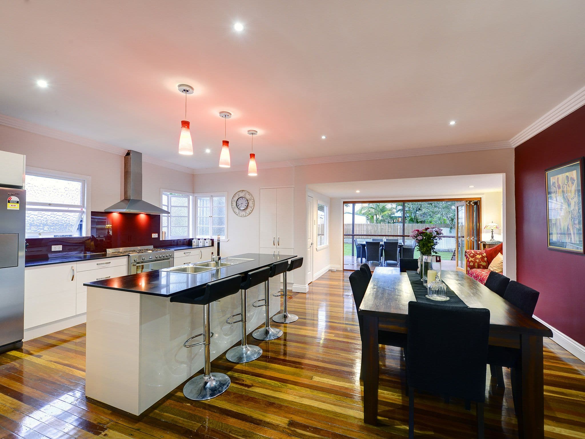 21 Arnold Street, Holland Park QLD 4121, Holland Park - Thumbnail 3