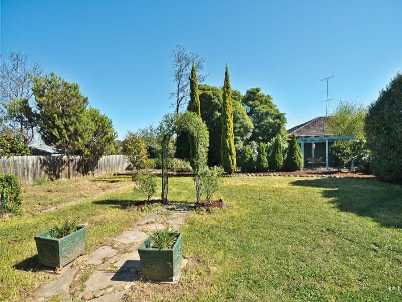 95 Torbay Street, MACLEOD VIC 3085, Macleod - Thumbnail 2