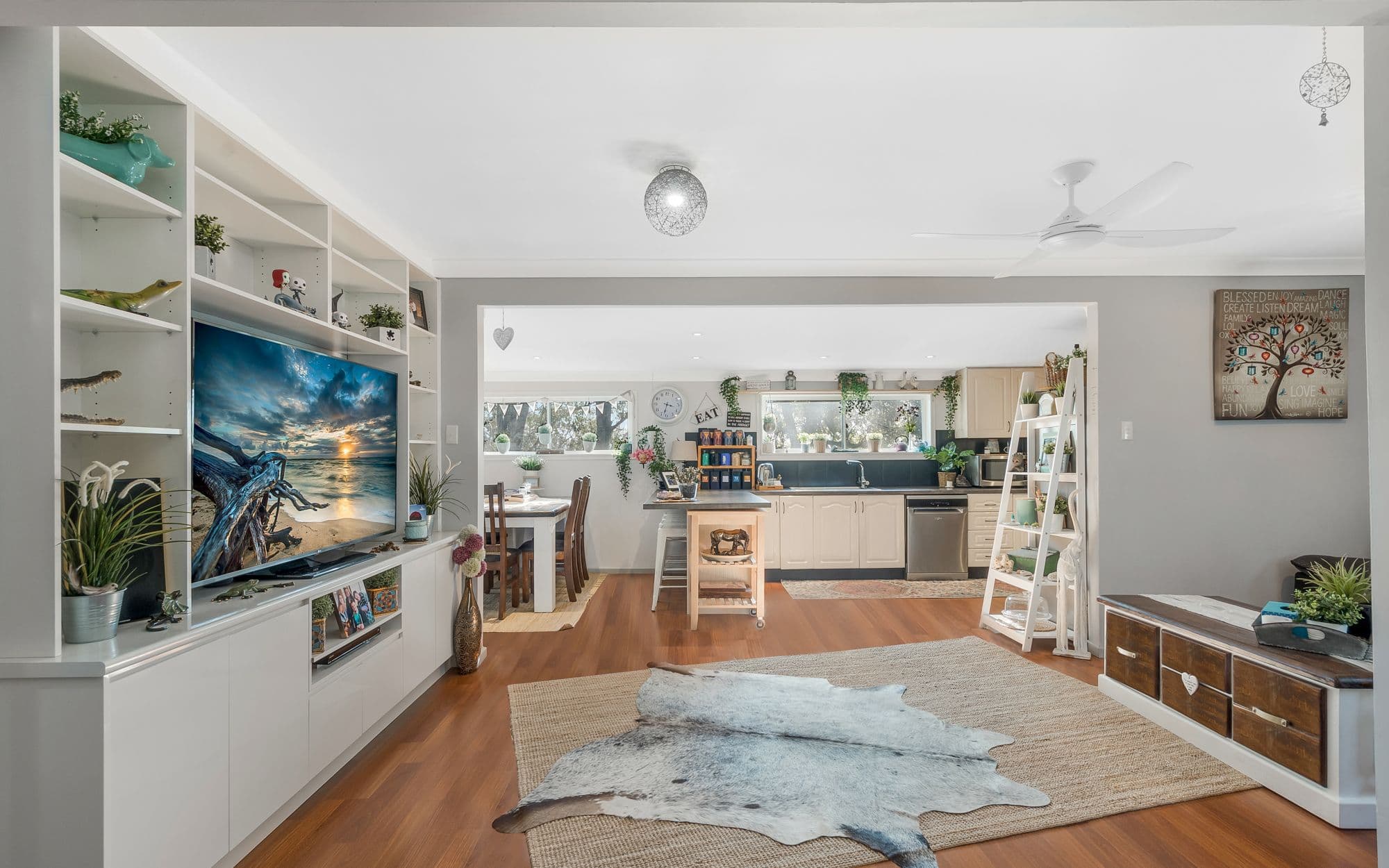 7 Uther Avenue, Bradbury NSW 2560, Bradbury - Image 1