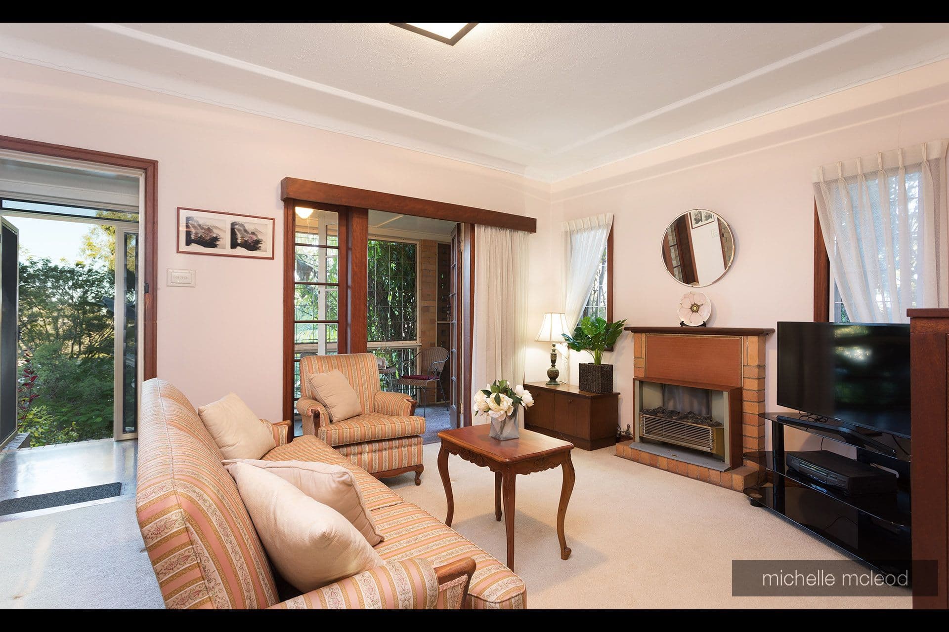 106 Taringa Parade, Indooroopilly QLD 4068, Indooroopilly - Thumbnail 2