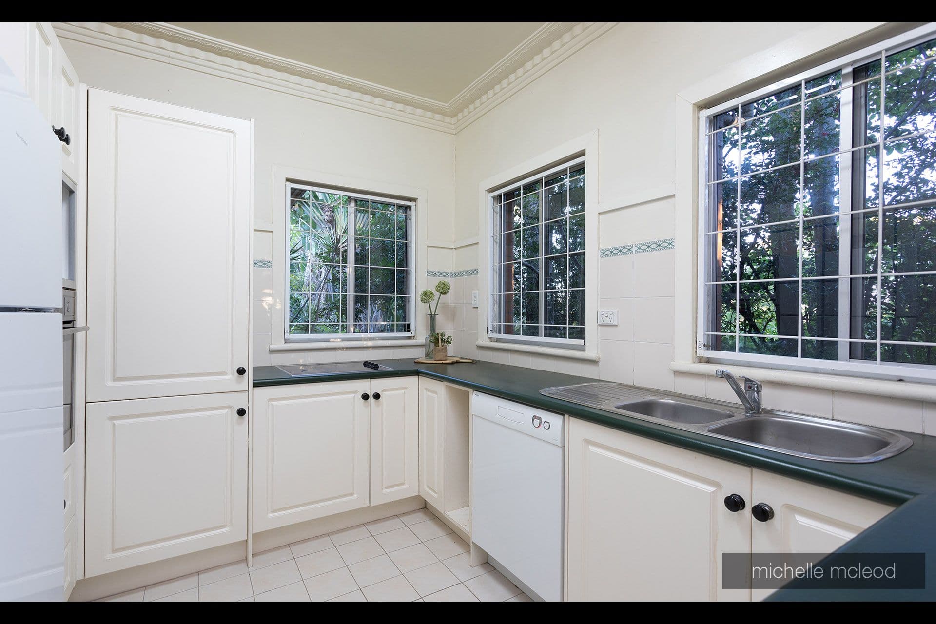 106 Taringa Parade, Indooroopilly QLD 4068, Indooroopilly - Thumbnail 7