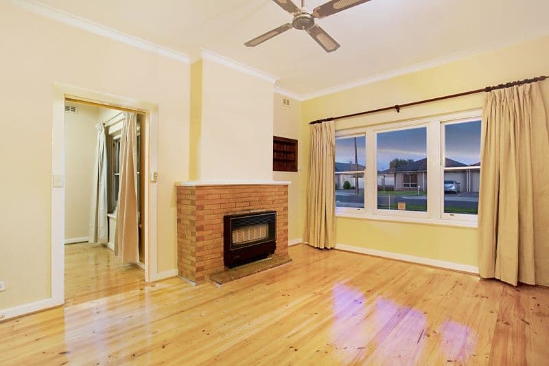 14 Ormond Avenue, Clearview SA 5085, Clearview - Thumbnail 2