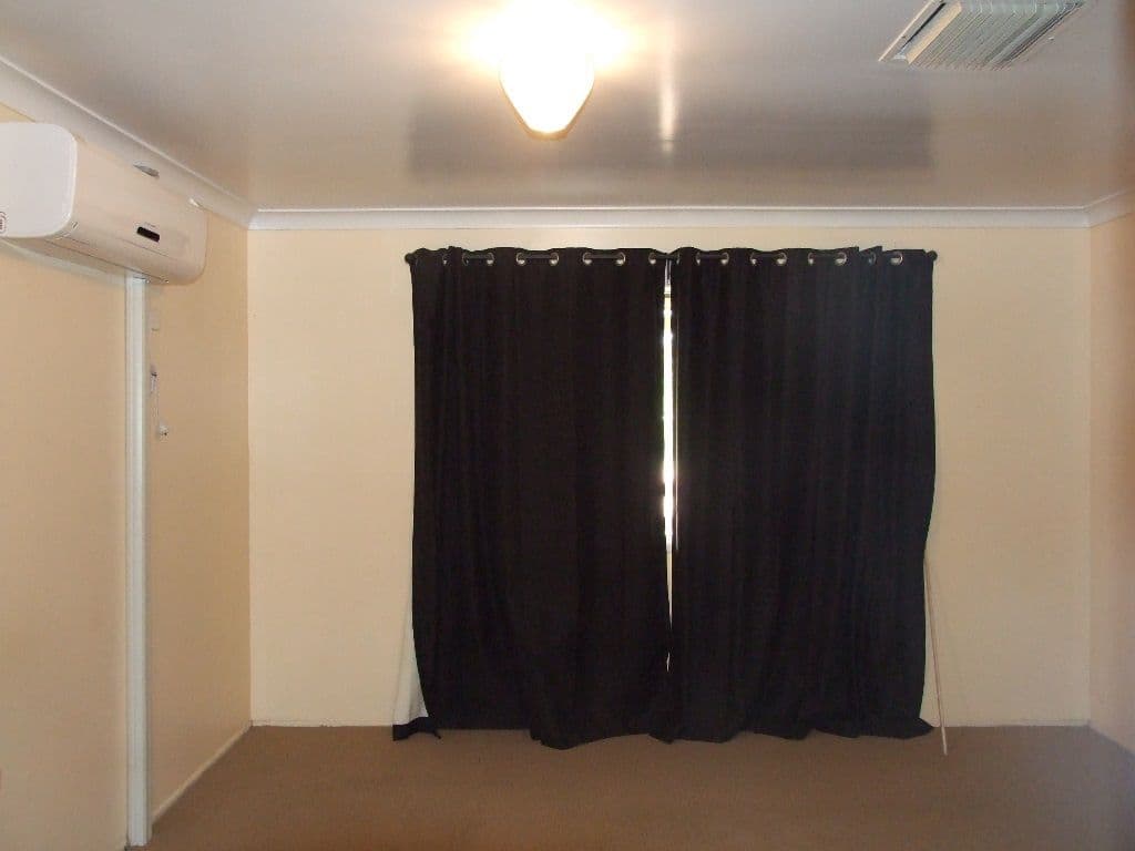 114 Wren Street, LONGREACH QLD 4730, Longreach - Thumbnail 7