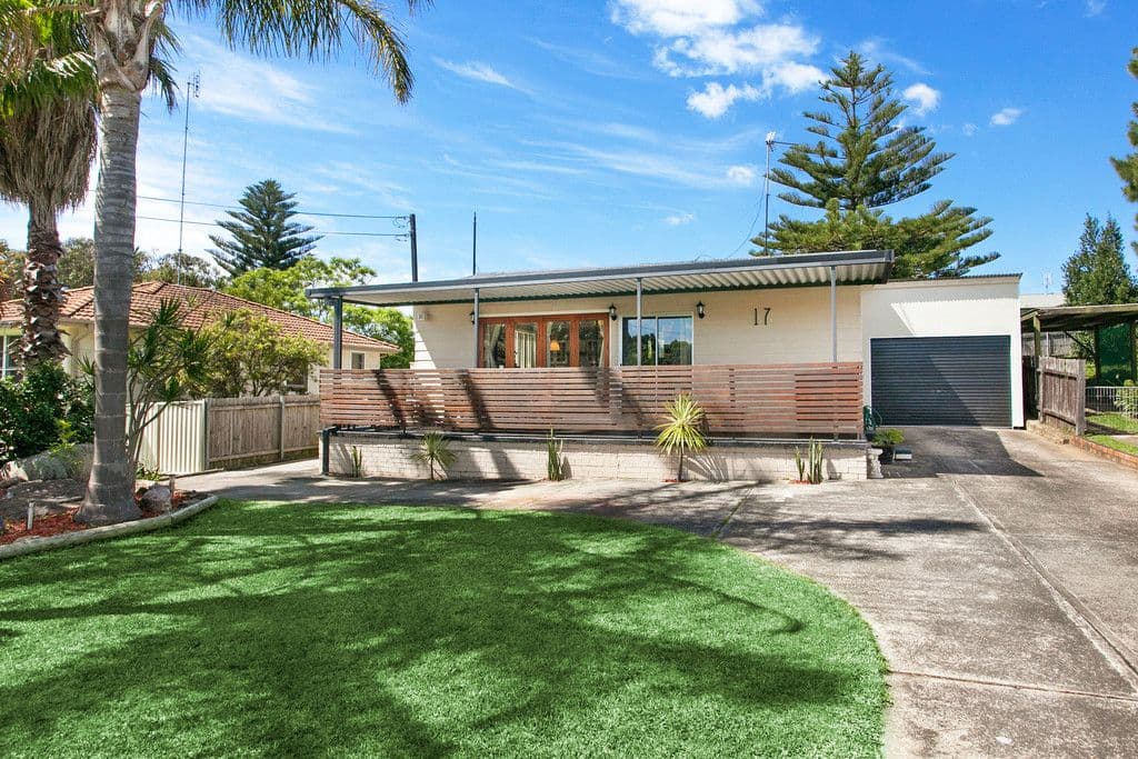 17 Cullen Street, Unanderra - Image 1