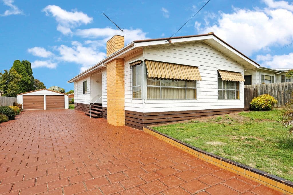 3 Cornish Avenue, Belmont VIC 3216, Belmont - Thumbnail 2