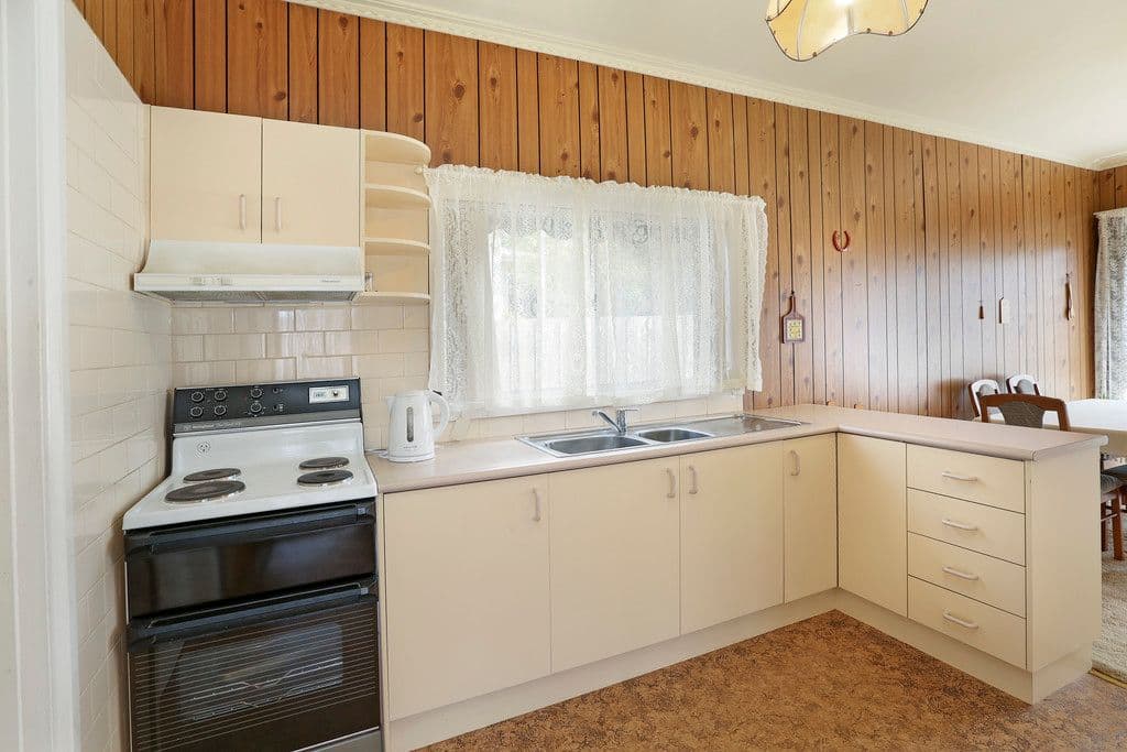 3 Cornish Avenue, Belmont VIC 3216, Belmont - Thumbnail 8