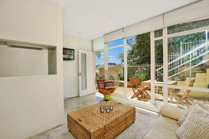 77 Ramsgate Avenue, NORTH BONDI NSW 2026, North Bondi - Thumbnail 2