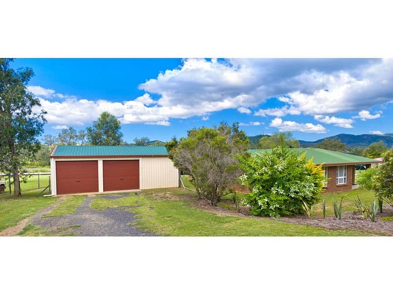 137 Emmerson Drive, GLENLEE QLD 4711, Glenlee - Thumbnail 3