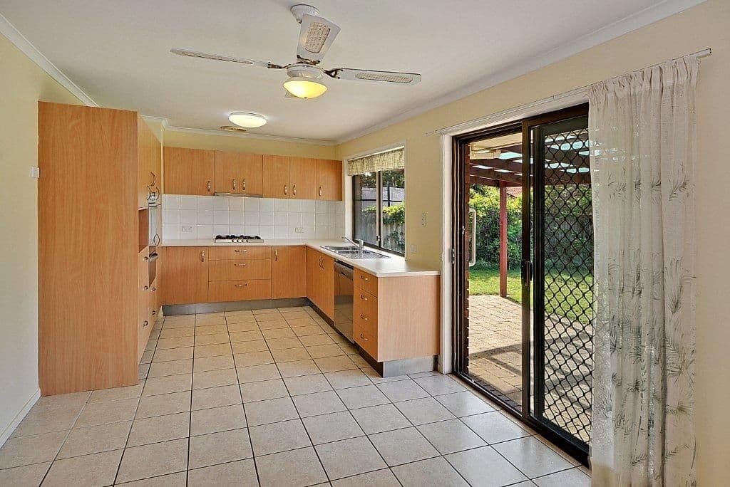 11 Tumala Street, PARREARRA QLD 4575, Parrearra - Thumbnail 2