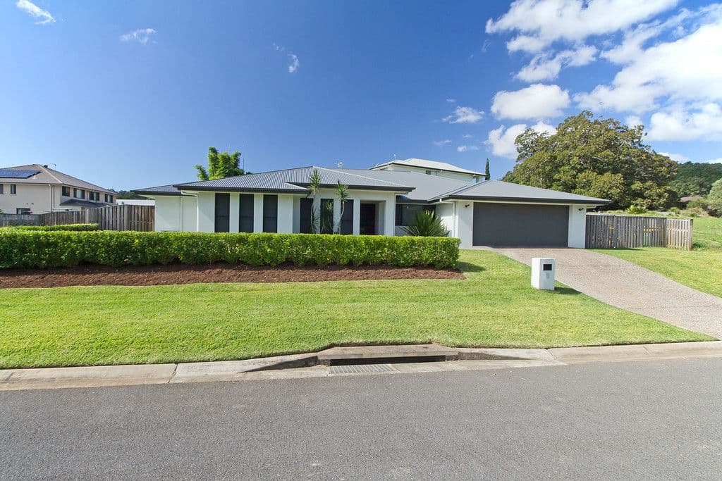 3 Kerrigan Court, MUDGEERABA QLD 4213, Mudgeeraba - Image 1