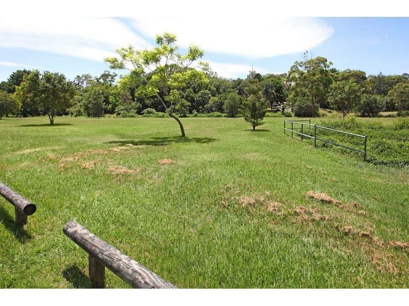 4 Ijong Street, KENMORE QLD 4069, Kenmore - Thumbnail 2