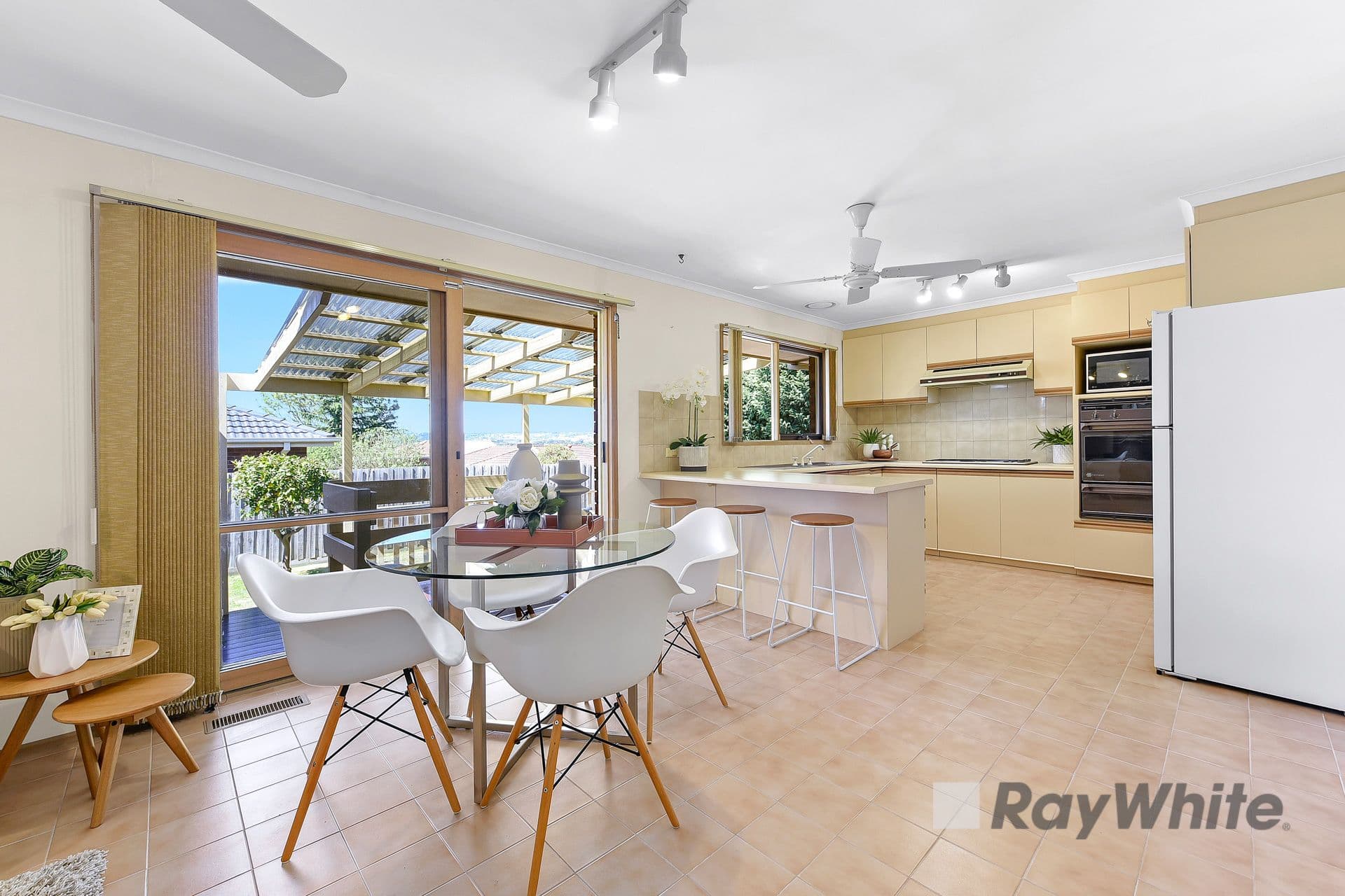336 James Cook Drive, Endeavour Hills VIC 3802, Endeavour Hills - Thumbnail 8
