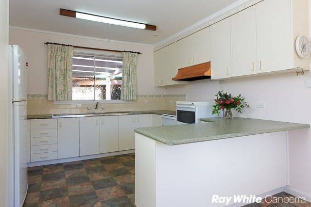 1 Buchanan Street, NARRABUNDAH ACT 2604, Narrabundah - Thumbnail 3