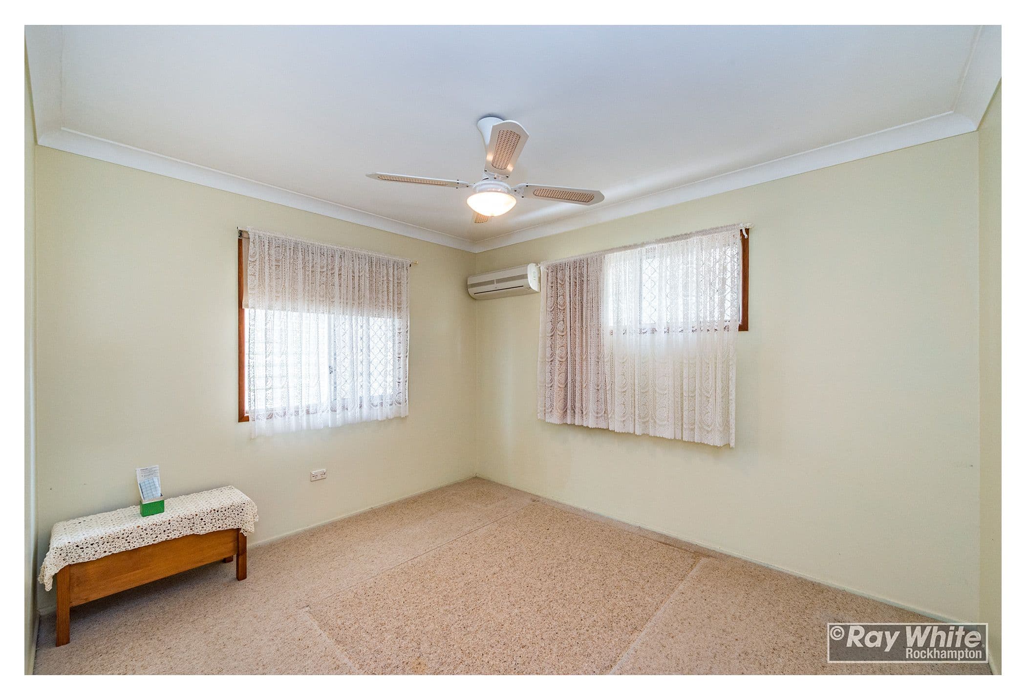 24 Lambourne Avenue, Norman Gardens QLD 4701, Norman Gardens - Thumbnail 8