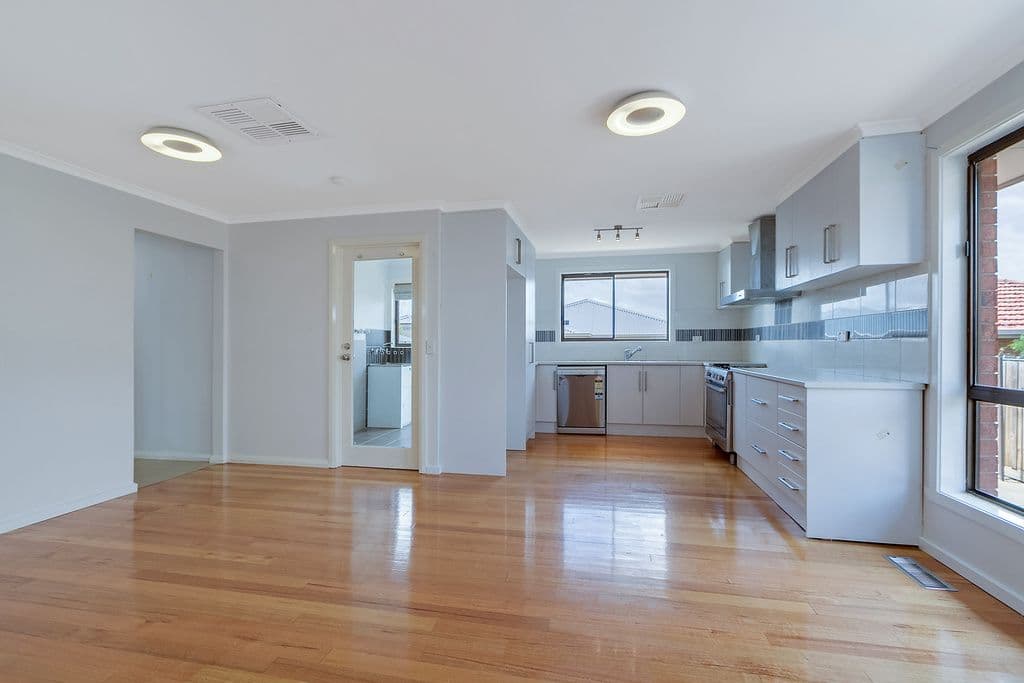 42 Davisson Street, EPPING VIC 3076, Epping - Thumbnail 3