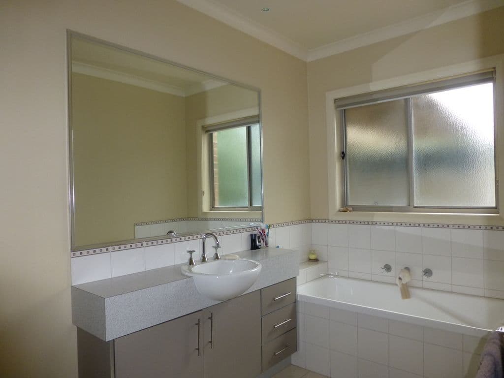 4 Sunset Avenue, ECHUCA VIC 3564, Echuca - Thumbnail 4