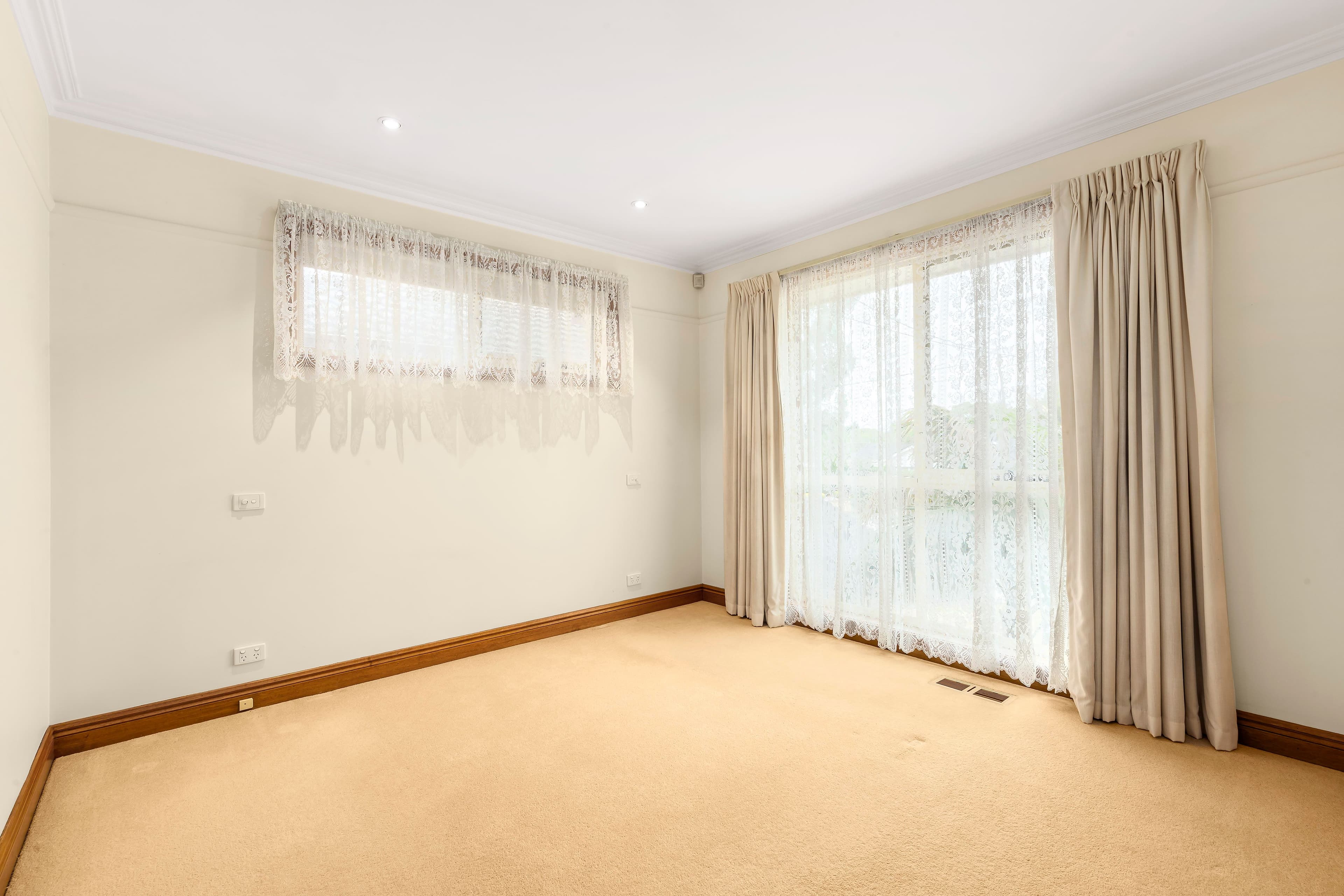 13 Glenifer Avenue, Scoresby VIC 3179, Scoresby - Thumbnail 5