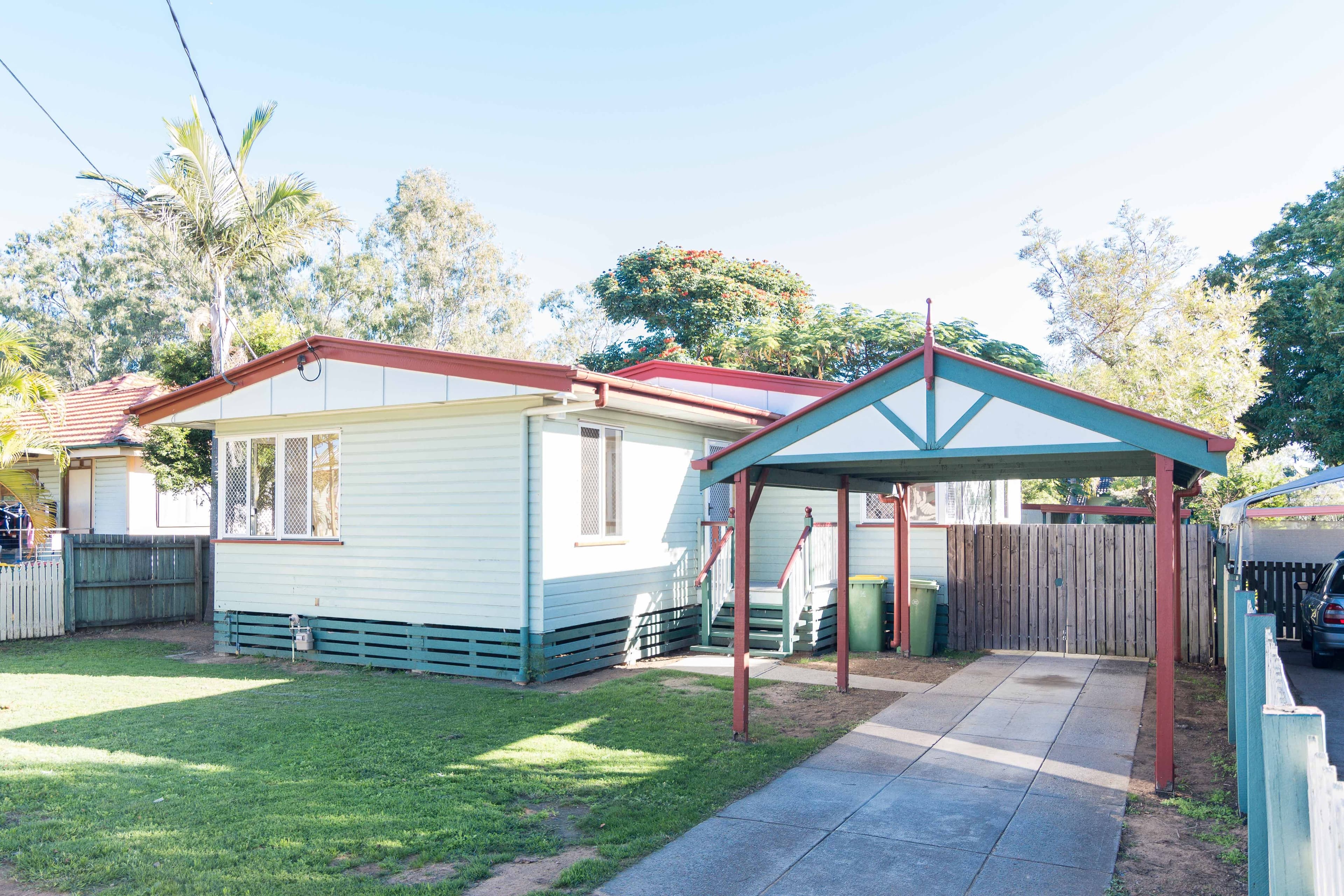 28 Larsen Street, Leichhardt QLD 4305, Leichhardt - Thumbnail 2